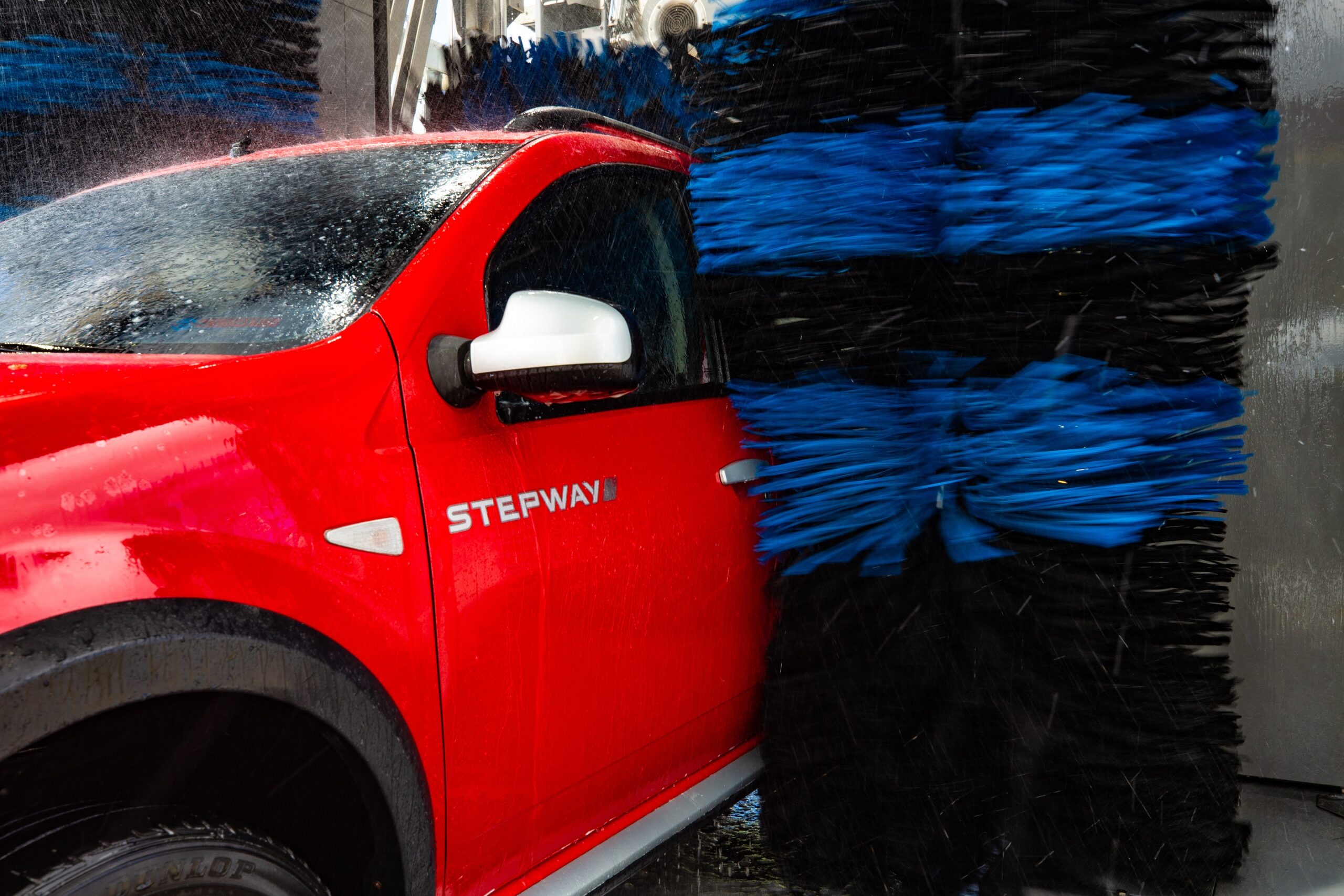 Vírus da Covid fica três dias no carro; mantenha a higiene e proteja sua família