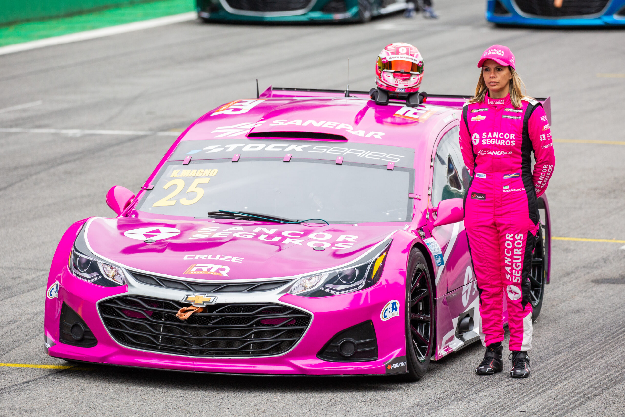 Patrocinada pela Sancor Seguros Brasil, Kaká Magno estreia neste final de semana na Stock Car Series