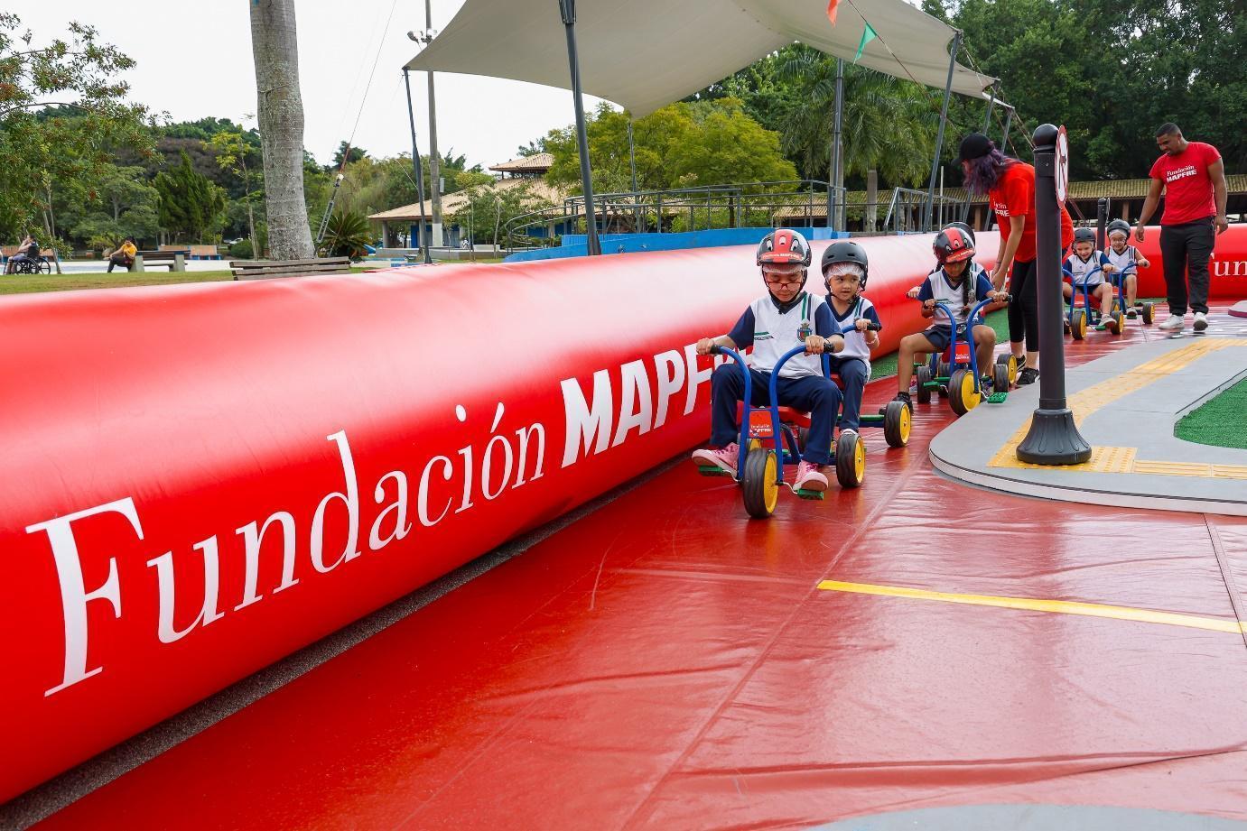 Fundación MAPFRE promove atividades de educação viária para crianças em Mogi Guaçu