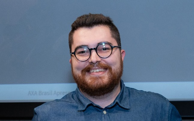AXA no Brasil celebra o desenvolvimento de seus jovens talentos