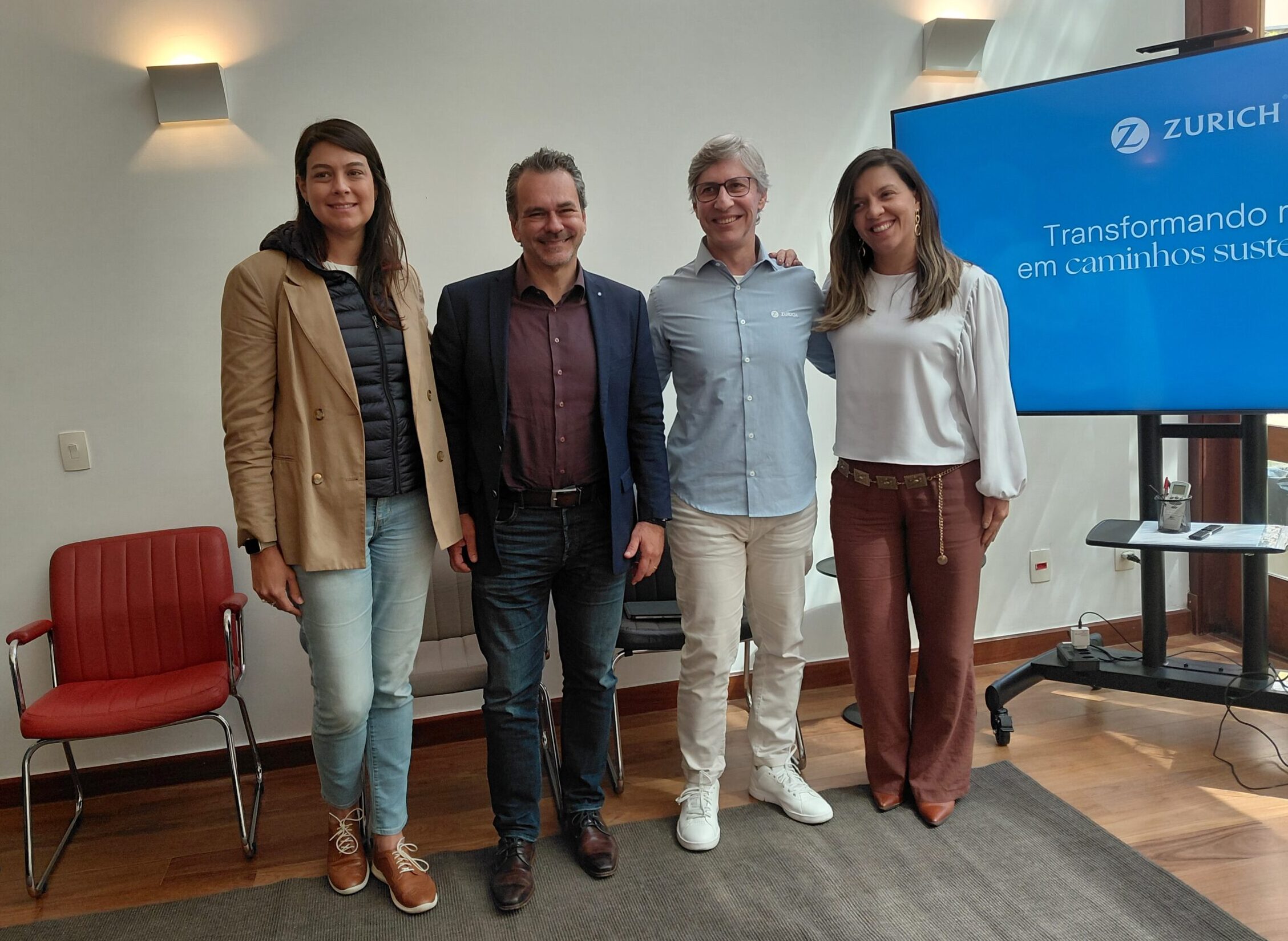 Zurich destaca plano para combater crises climáticas e promover sustentabilidade