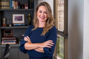 Aline Gonçalves Lourenço