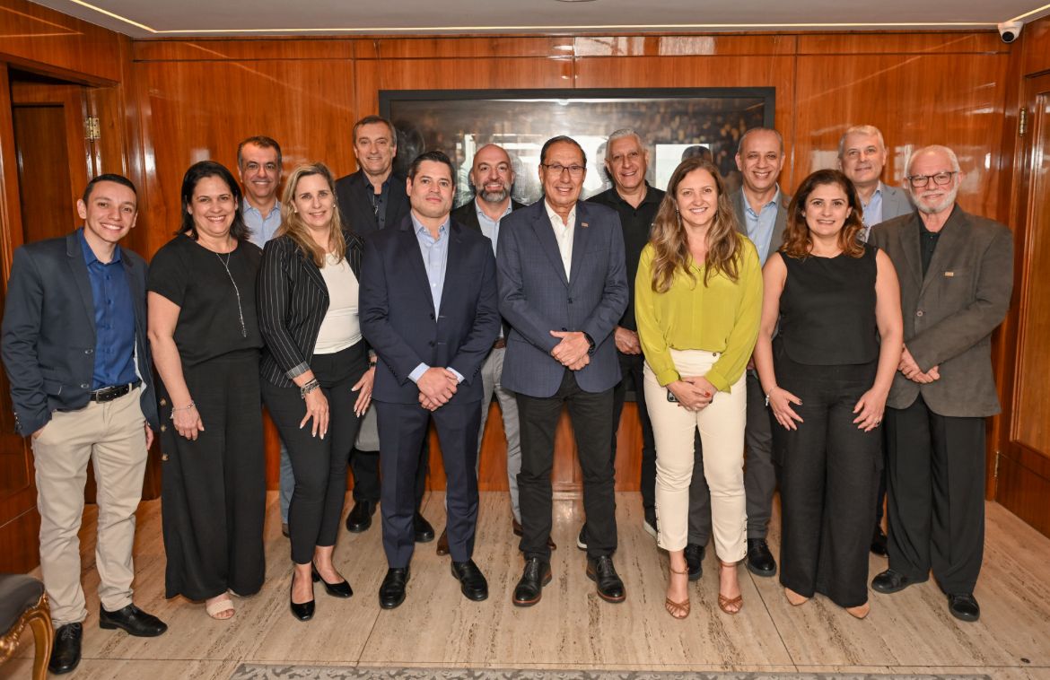 Suhai apresenta novidades em almoço da Aconseg-SP