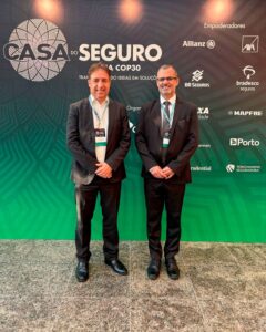 Denis Morais, presidente da FenaCap, e Gilberto Figueira, superintendente executivo da entidade