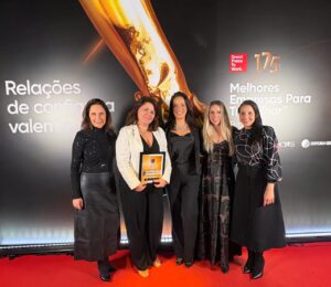 Andrea Carrasco, Gabriela Fagundes, Maria Izabel Generoso Pedrosa, Jéssica de Andrade Cominato e Bruna Iris