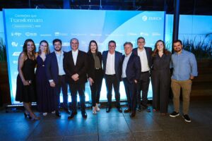 Tatiana Prieto – Superintendente Comercial de Parcerias da Zurich SegurosAna Claudia Noronha – Gerente Produtos Financeiros da Havan

Thomaz Tescaro – VP Affinity da MDS

Edson Franco – CEO da Zurich Seguros

Laurence Maurice – CEO Zurich Latam

Edson Diegoli – Diretor Executivo da Havan

Sidemar Spricigo – Diretor executivo de Parcerias da Zurich Seguros

Ricardo – Diretor Comercial de Parcerias da Zurich Seguros

Priscilla Andrade – Gerente executiva de Negócios em Parceiras da Zurich Seguros

Eduardo Duarte – Superintendente Affinity da MDS