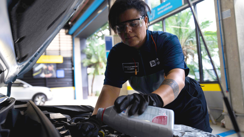 Porto Serviço oferece check-up gratuito e brinde em campanha de férias nos Centros Automotivos