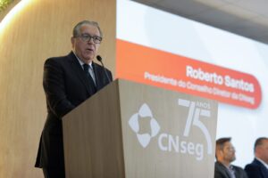 Roberto Santos, presidente do Conselho Diretor da CNseg